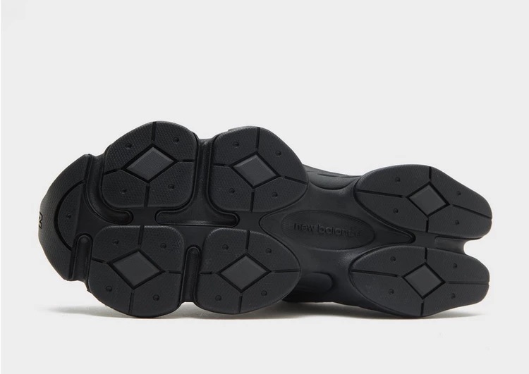 Chaussure-NEW-BALANCE-9060-Noir-6.jpeg