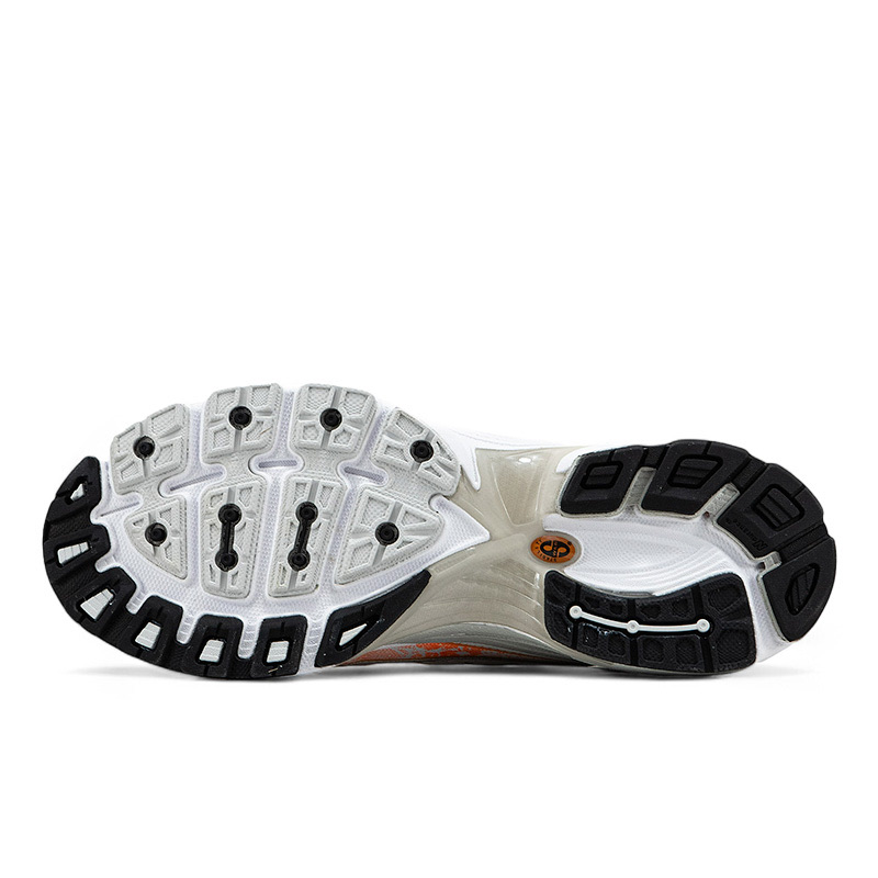 Chaussure-New-Balance-740-Orange-Blanc-en-Mesh-Unisexe-6.jpeg