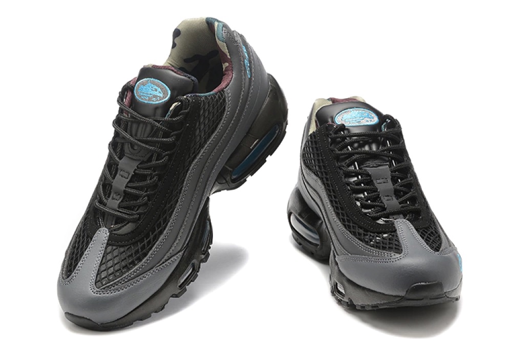 Chaussure-Nike-Air-Max-95-x-Corteiz-Gris-Laser-Bleu-6.jpeg