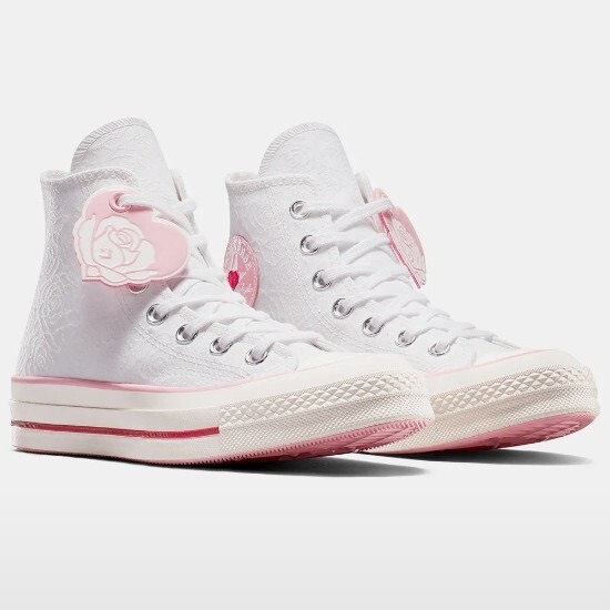 Chaussures-Converse-Chuck-70-High-Rose-Vintage-Blanc-2.jpeg