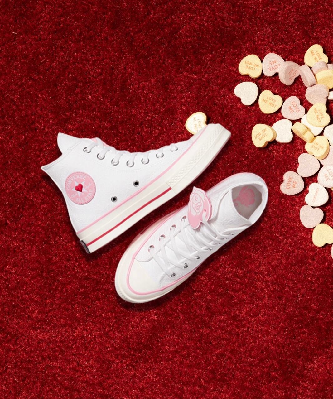 Chaussures-Converse-Chuck-70-High-Rose-Vintage-Blanc-7.jpeg
