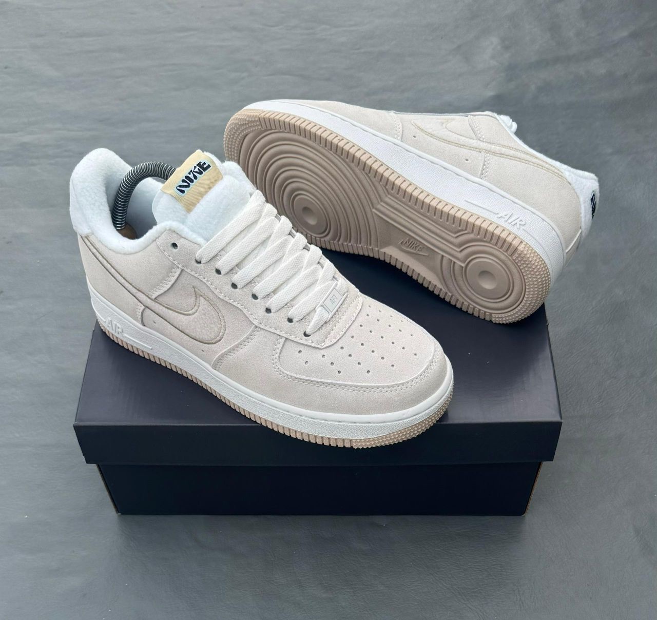 Chaussures-Nike-Air-Force-1-07-SE-Phantom-Sanddrift-Polaire-7.jpeg