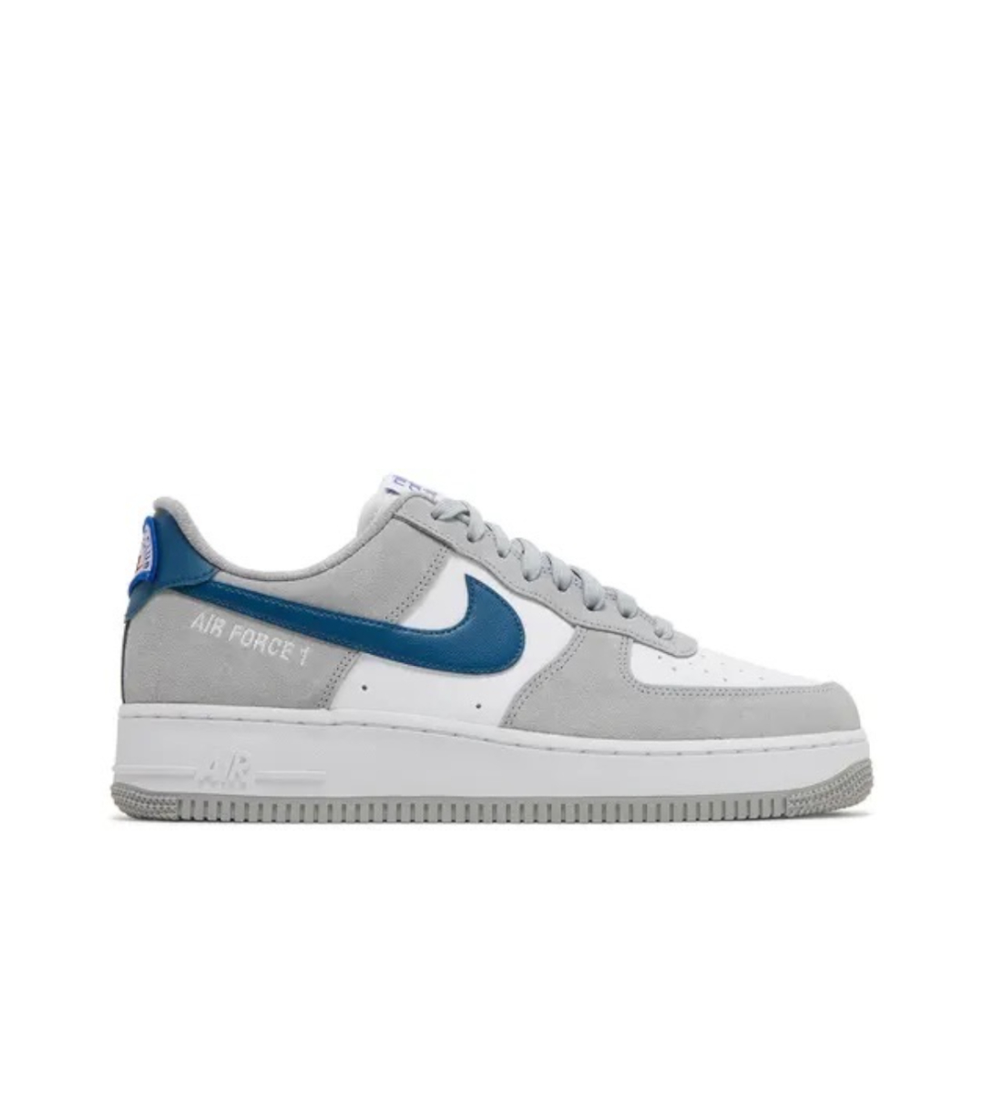 Chaussures Nike Air Force 1 Low Athletic Club Bleu Marina