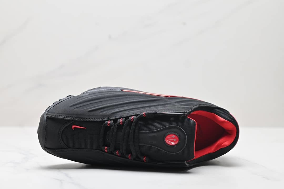 Chaussures-Nike-Nocta-Drake-X-Hot-Step-2-Noir-Rouge-2.jpeg