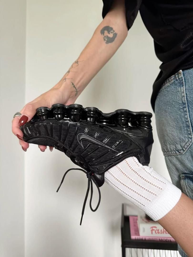 Chaussures-Nike-Shox-TL-Tout-Noir-6.jpeg
