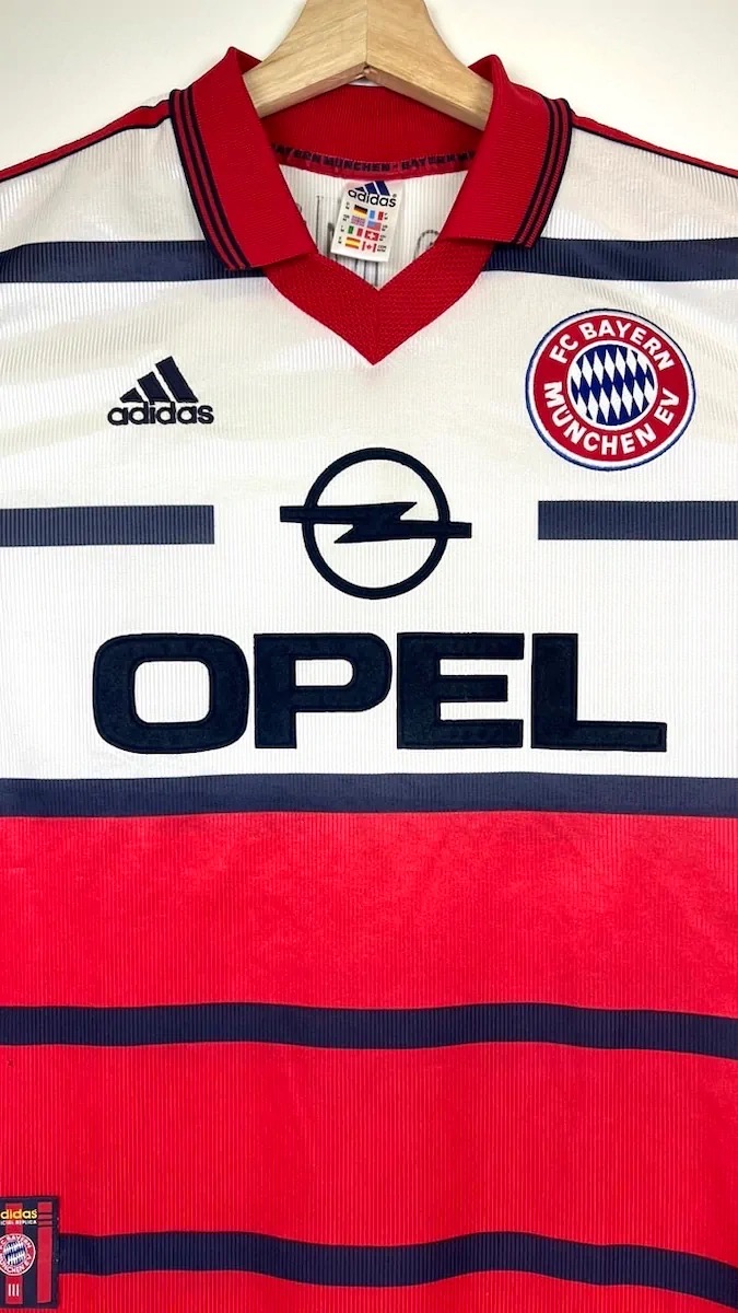Maillot-Bayern-Munich-Exterieur-1998-2000-4.jpeg