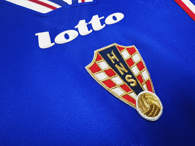 Maillot-Croatie-Retro-Exterieur-1998-3.jpg