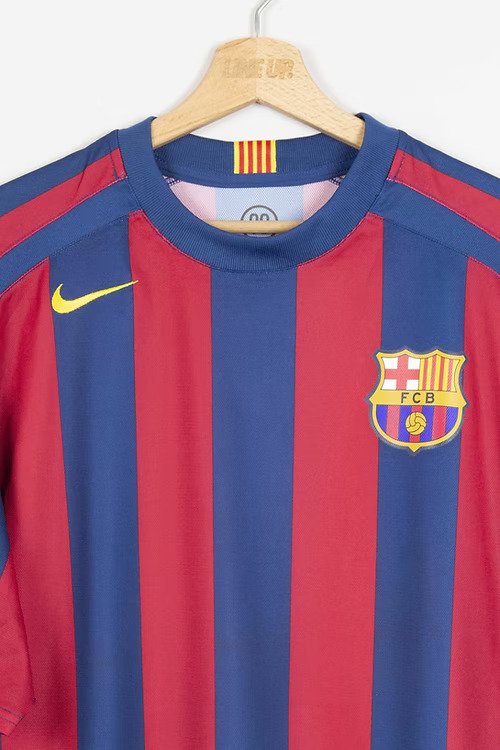 Maillot-FC-Barcelone-Domicile-2005-5.jpg