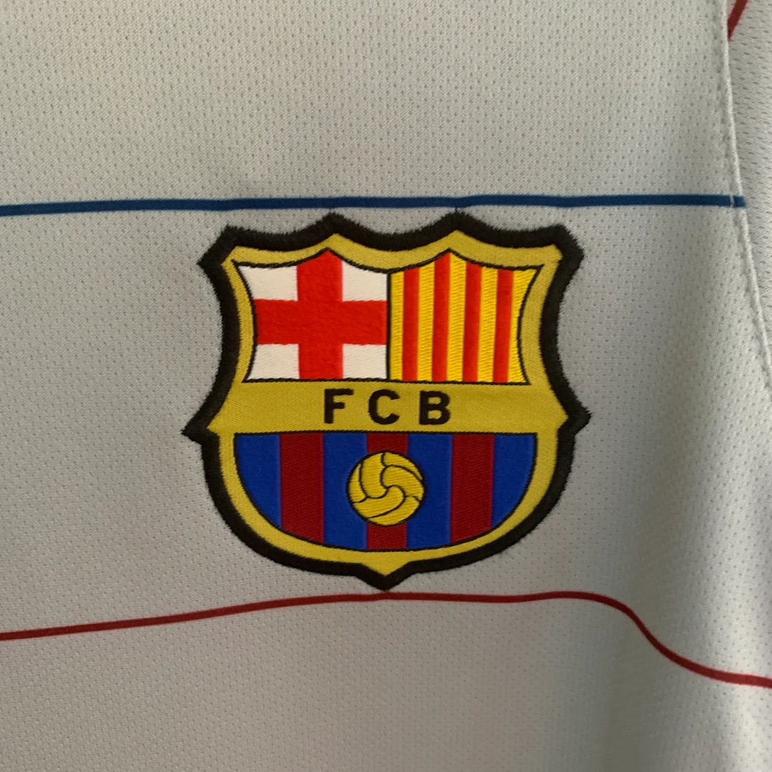 Maillot-FC-Barcelone-Exterieur-2003-04-5.jpg