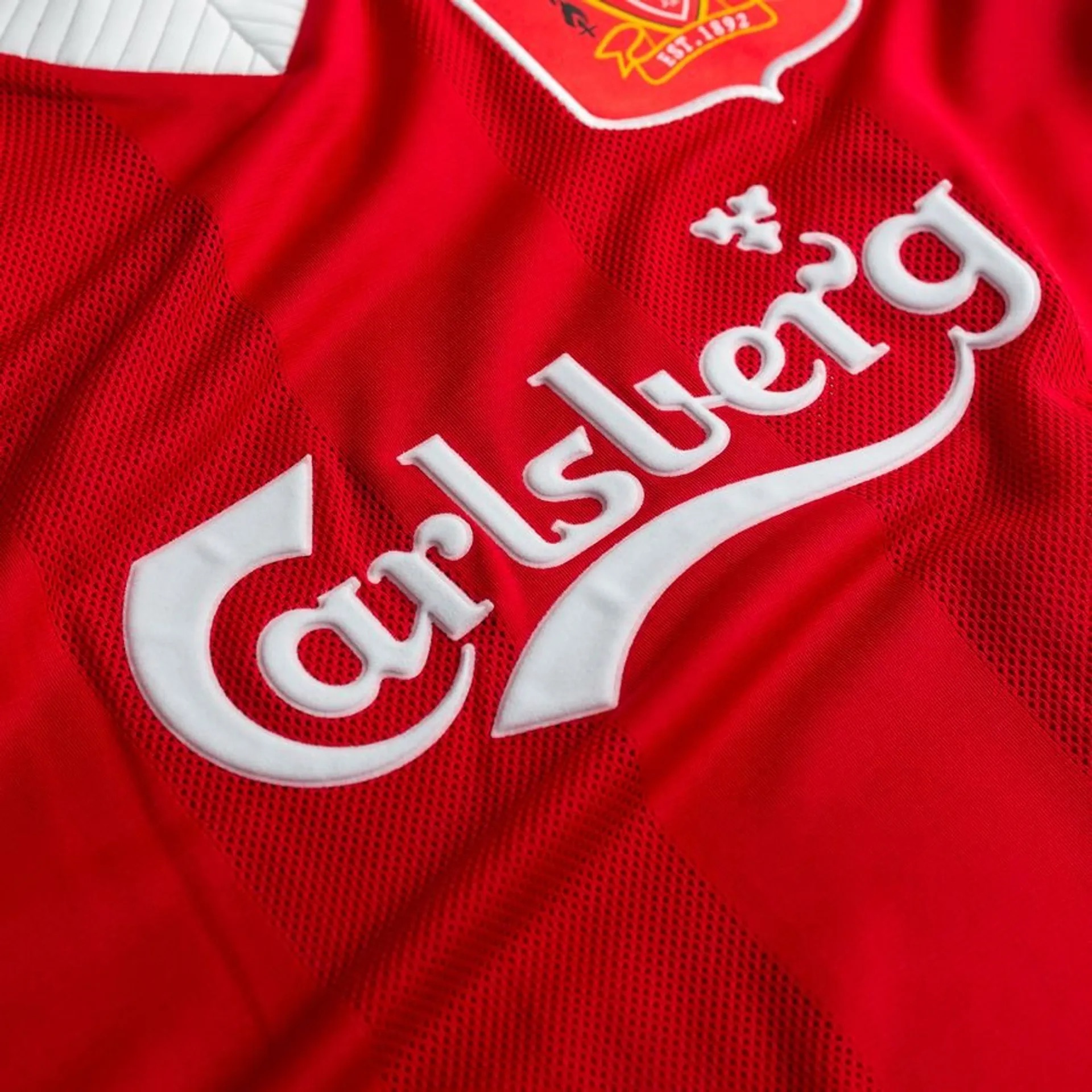 Maillot-Liverpool-x-Adidas-Domicile-1995-96-2.jpg