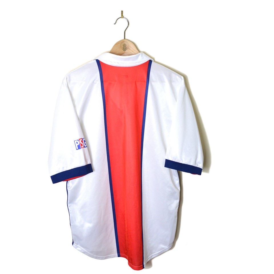 Maillot-PSG-x-Nike-Exterieur-1998-99-retro-collector-4.jpeg