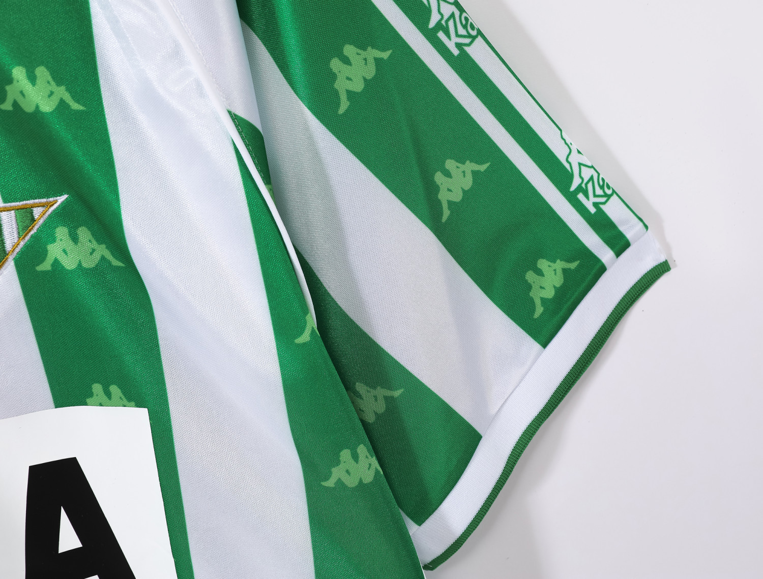 Maillot-Real-Betis-x-Kappa-Domicile-1995-97-6.jpg