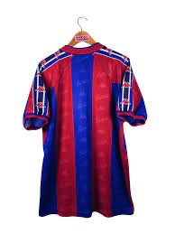 Maillot-retro-FC-Barcelone-domicile-1995-1997-2.jpeg