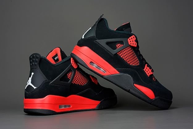 Nike-Air-Jordan-4-Retro-Noir-Rouge-3.jpeg