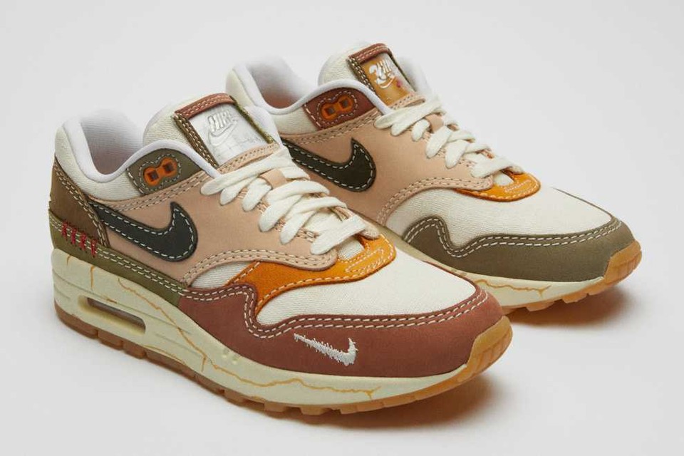 Nike-Air-Max-1-Premium-DQ8656-4.jpg
