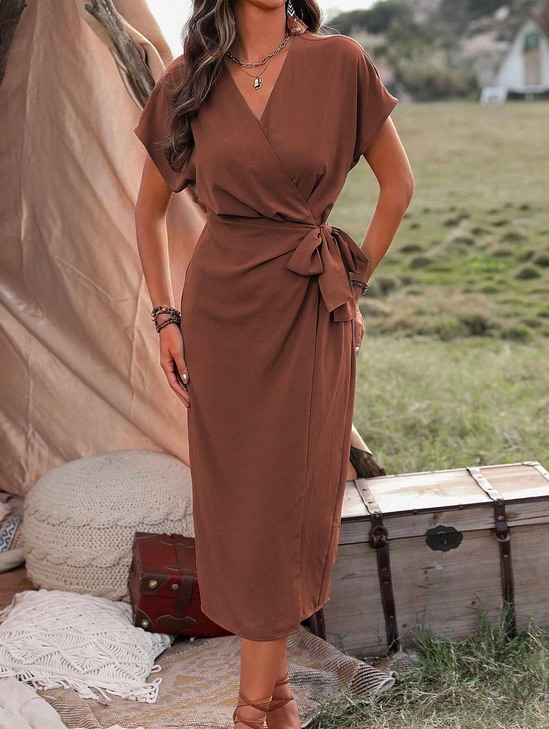 Robe-Longue-élégante-Col-V-Ceinturée-pour-Femme-3.jpg