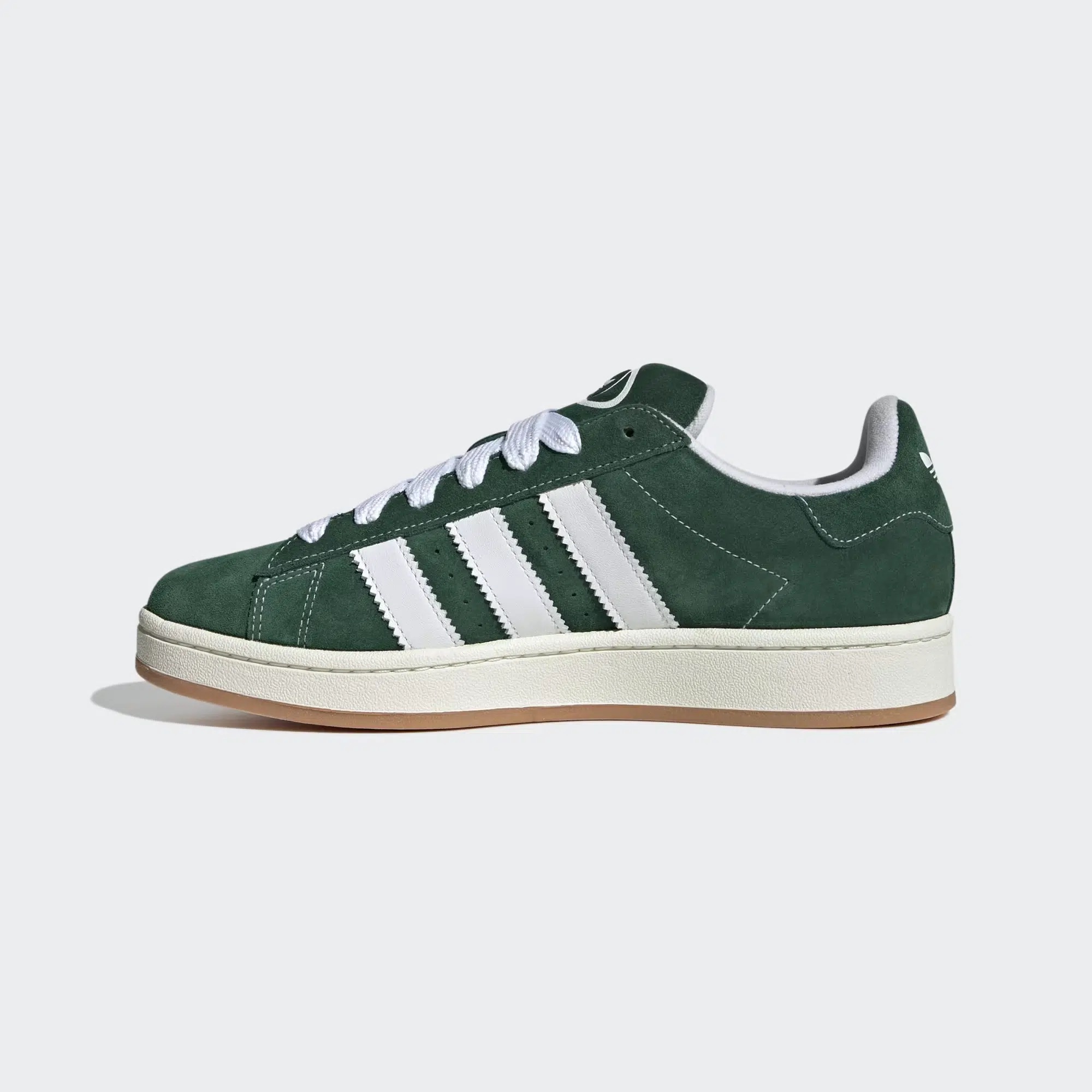 adidas-campus-vert-avec-bandes-blanches-et-semelles-blanc-casse-5.jpeg