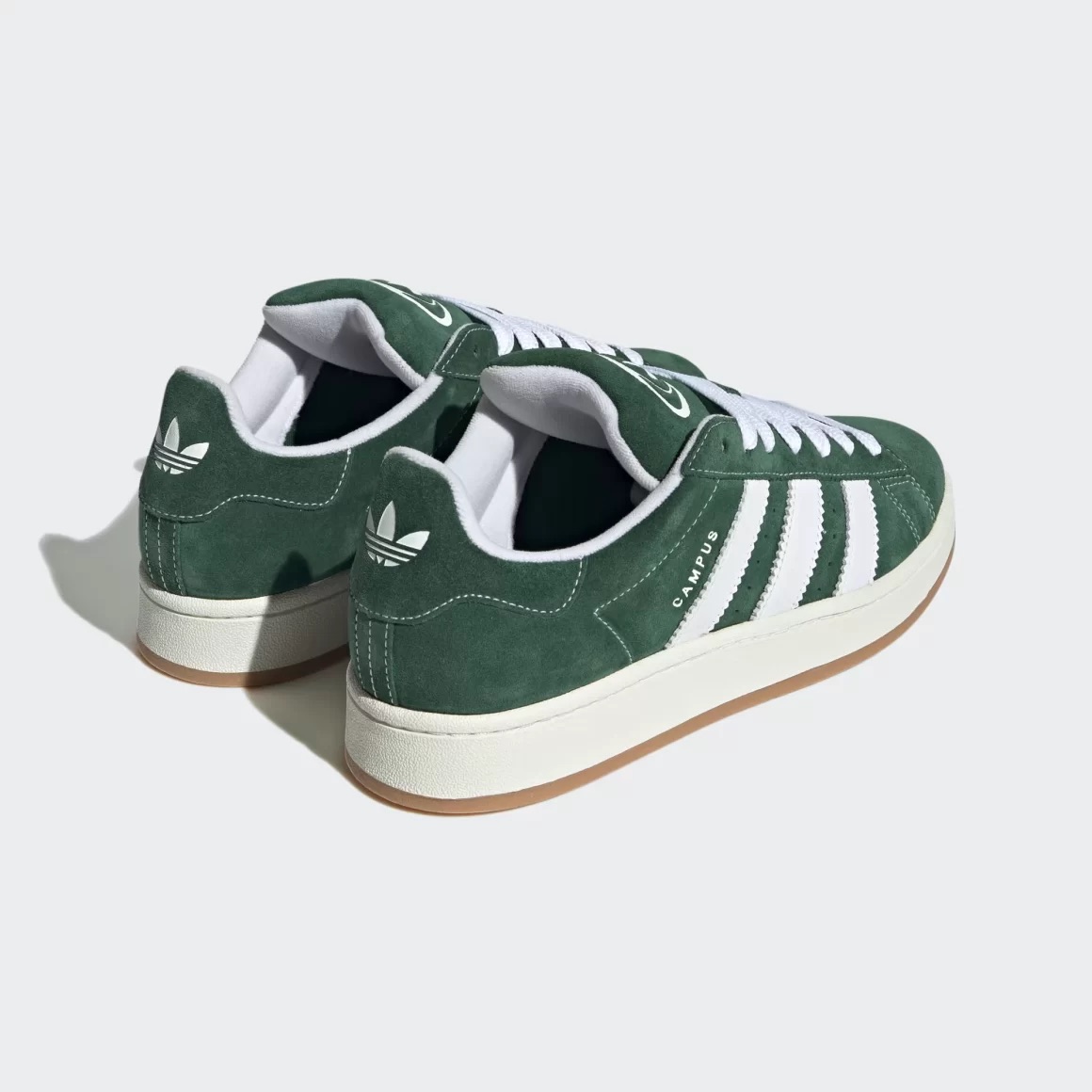 adidas-campus-vert-avec-bandes-blanches-et-semelles-blanc-casse-6.jpeg
