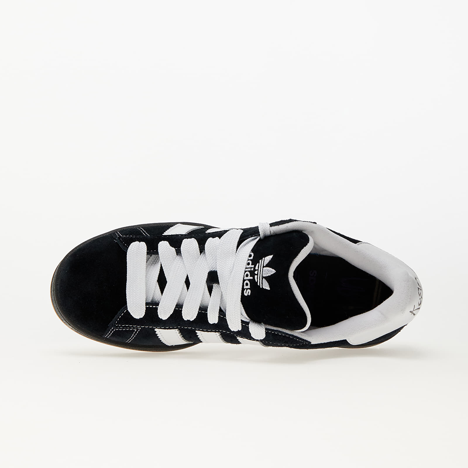 adidas-campus-x-korn-avec-bandes-blanches-et-semelles-noir-5.jpg