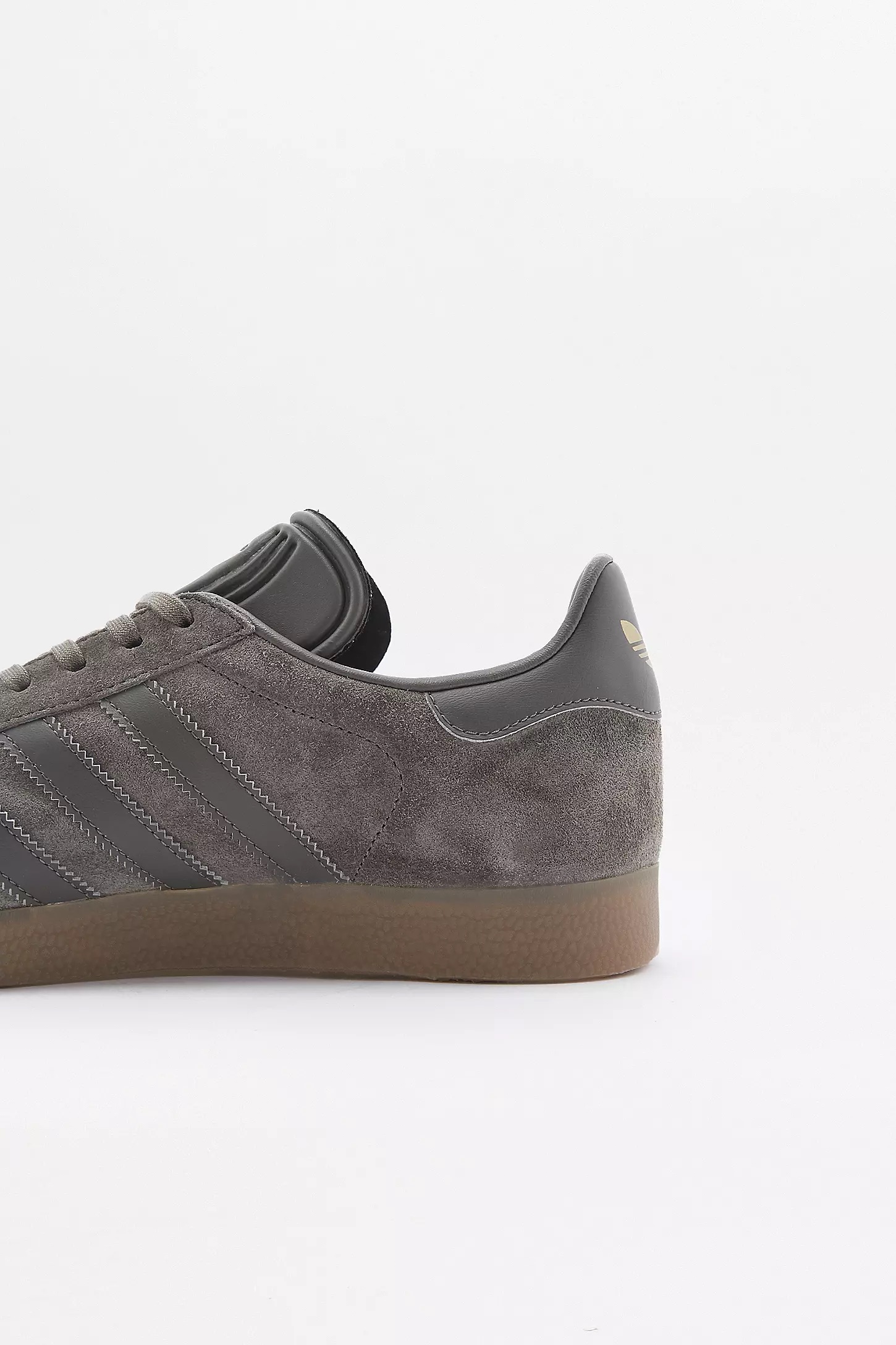 adidas-gazelle-unicolore-gris-3.jpeg