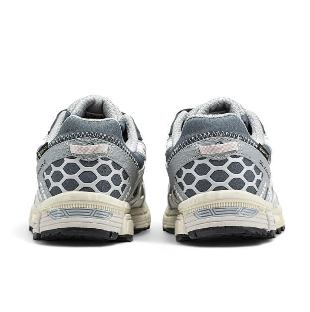 asics-gel-kahana-8-trail-gris-blanc-casse-2.jpg