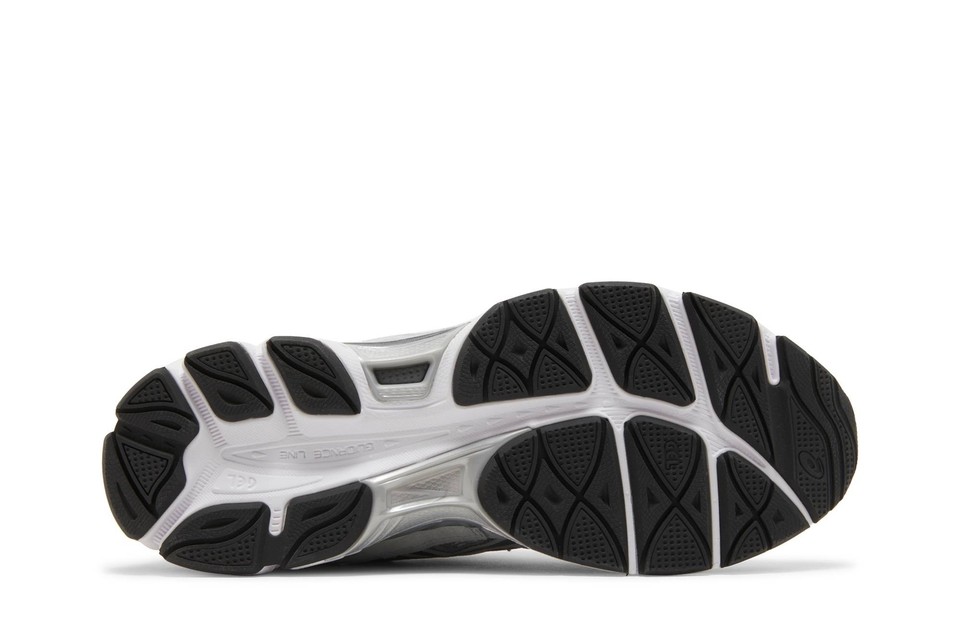 asics-gel-nyc-(new-york-city)-noir-et-gris-fume-7.jpg