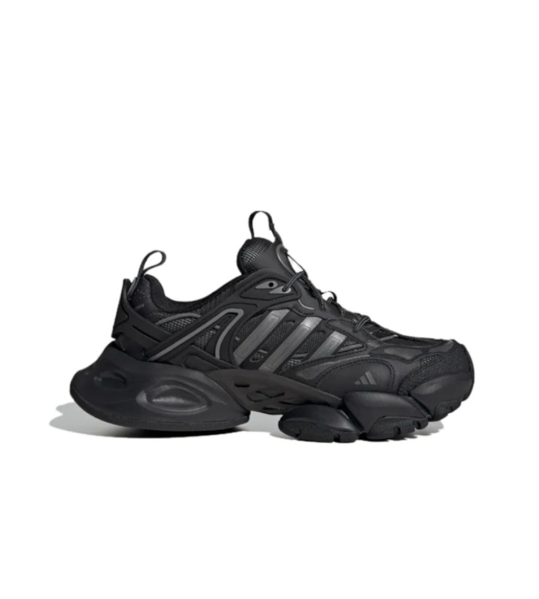 Chaussure Adidas Vento XLG Deluxe tout noir