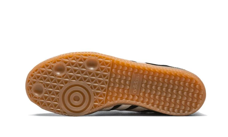 chaussure-adidas-x-wales-bonner-samba-pony-tonal-core-noir-avec-semelle-marron-6.jpeg