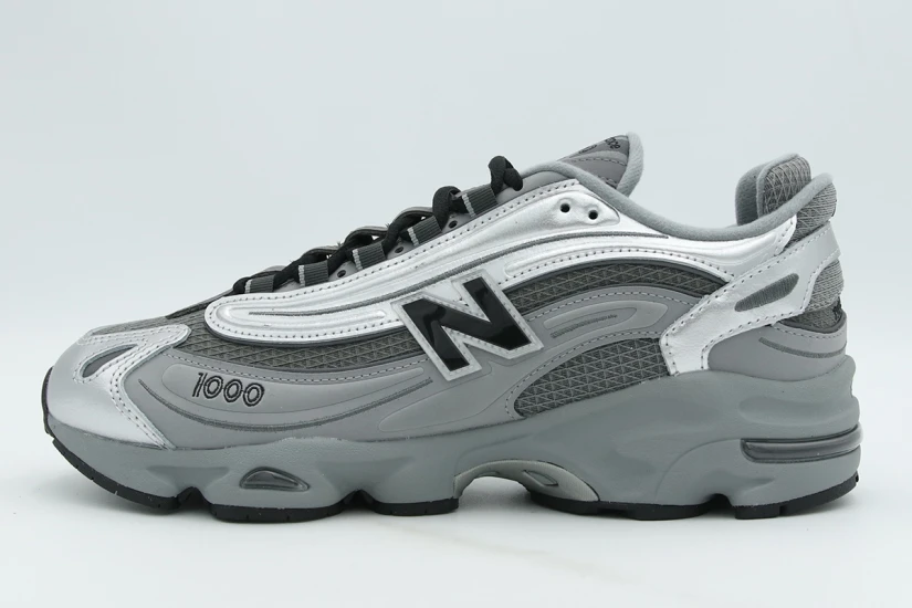 chaussure-new-balance-1000-gris-gris-metalique-et-noir-3.jpeg