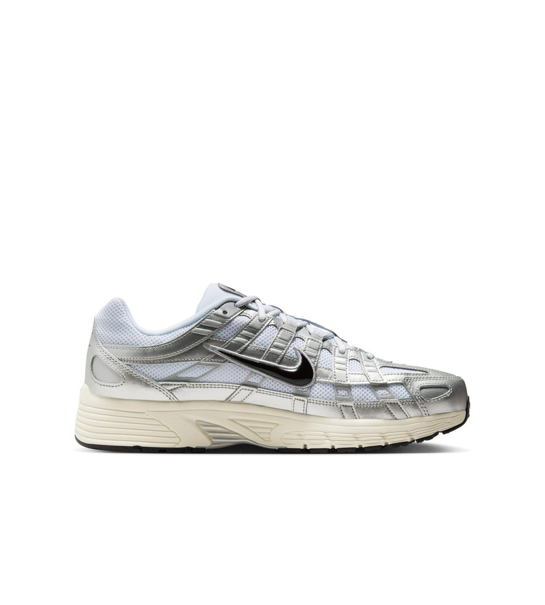chaussure nike P-6000 gris metalique et blanc