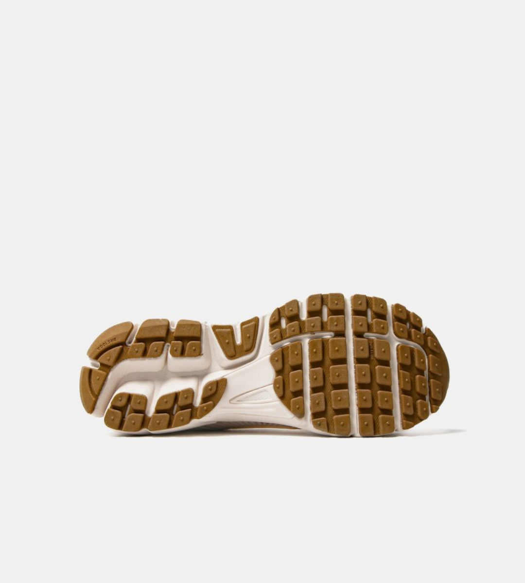 chaussure-nike-vomeros-5-beige-marron-et-vert-2.jpeg
