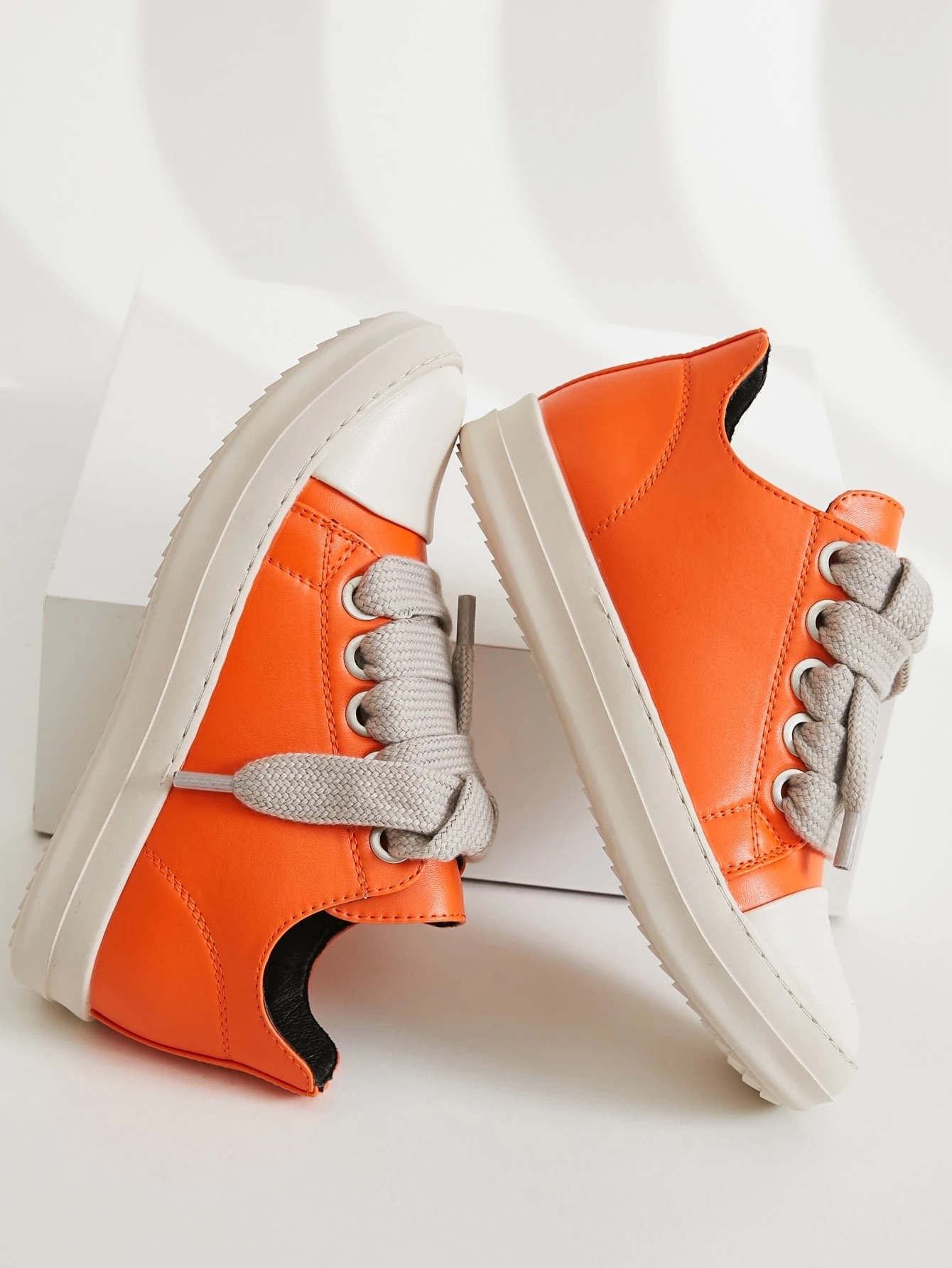 chaussure-rick-owens-jumbo-lace-orange-et-blanche-6.jpeg
