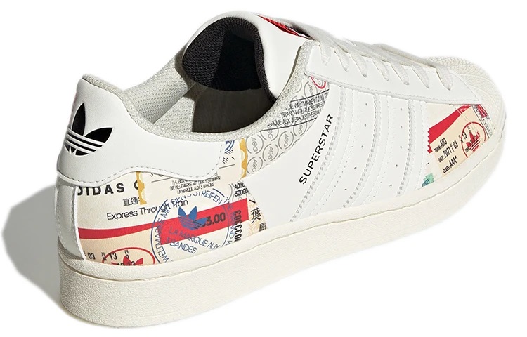 chaussures-adidas-superstar-blanc-avec-inspire-timbre-poste-5.jpeg