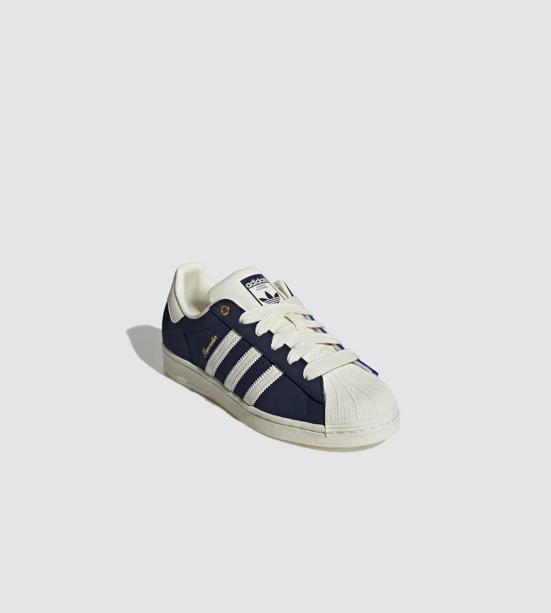 chaussures-adidas-superstar-bleu-indigo-et-blanc-2.jpeg