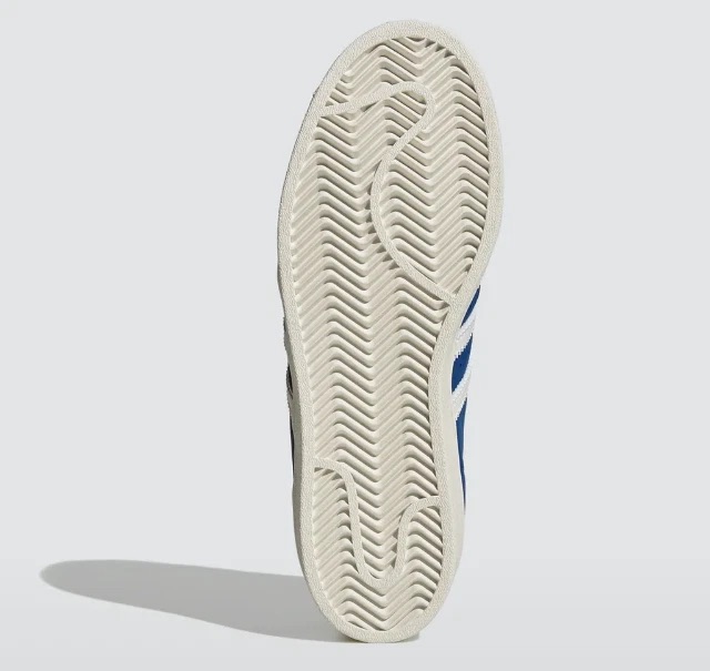 chaussures-adidas-superstar-bleu-indigo-et-blanc-3.jpeg