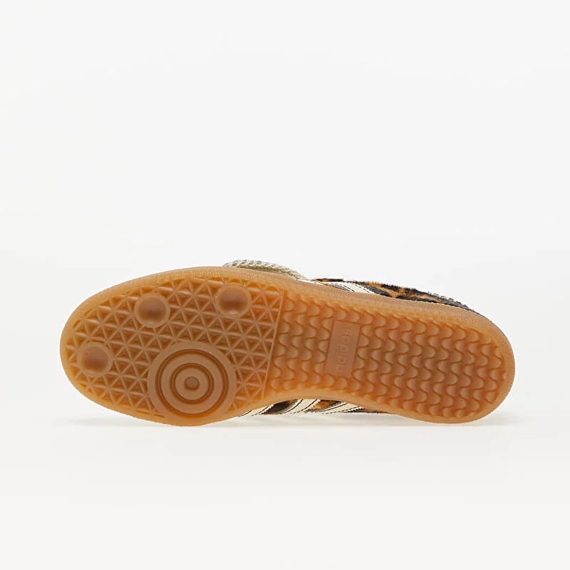 chaussures-adidas-x-wales-bonner-samba-pony-tonal-core-leopard-6.jpeg