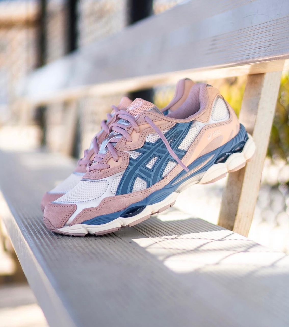 chaussures-ascis-gel-rose-et-bleu-6.jpeg