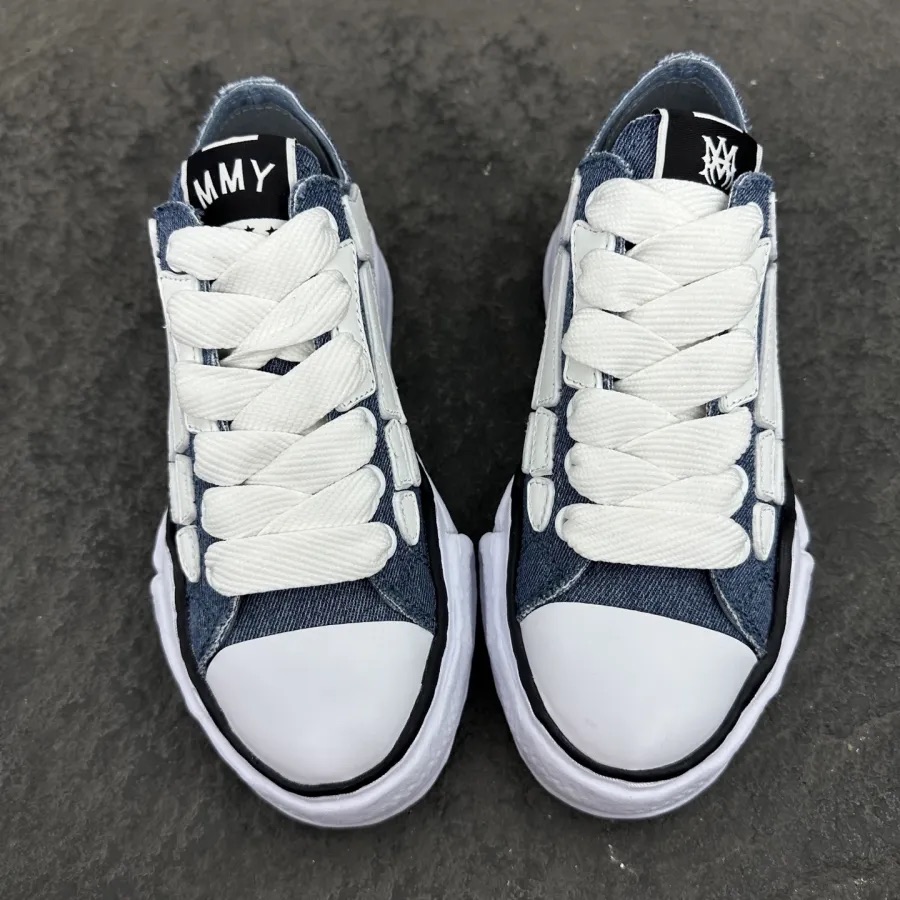 chaussures-maison-mihara-yasuhiro-x-amiri-en-denim-5.jpeg