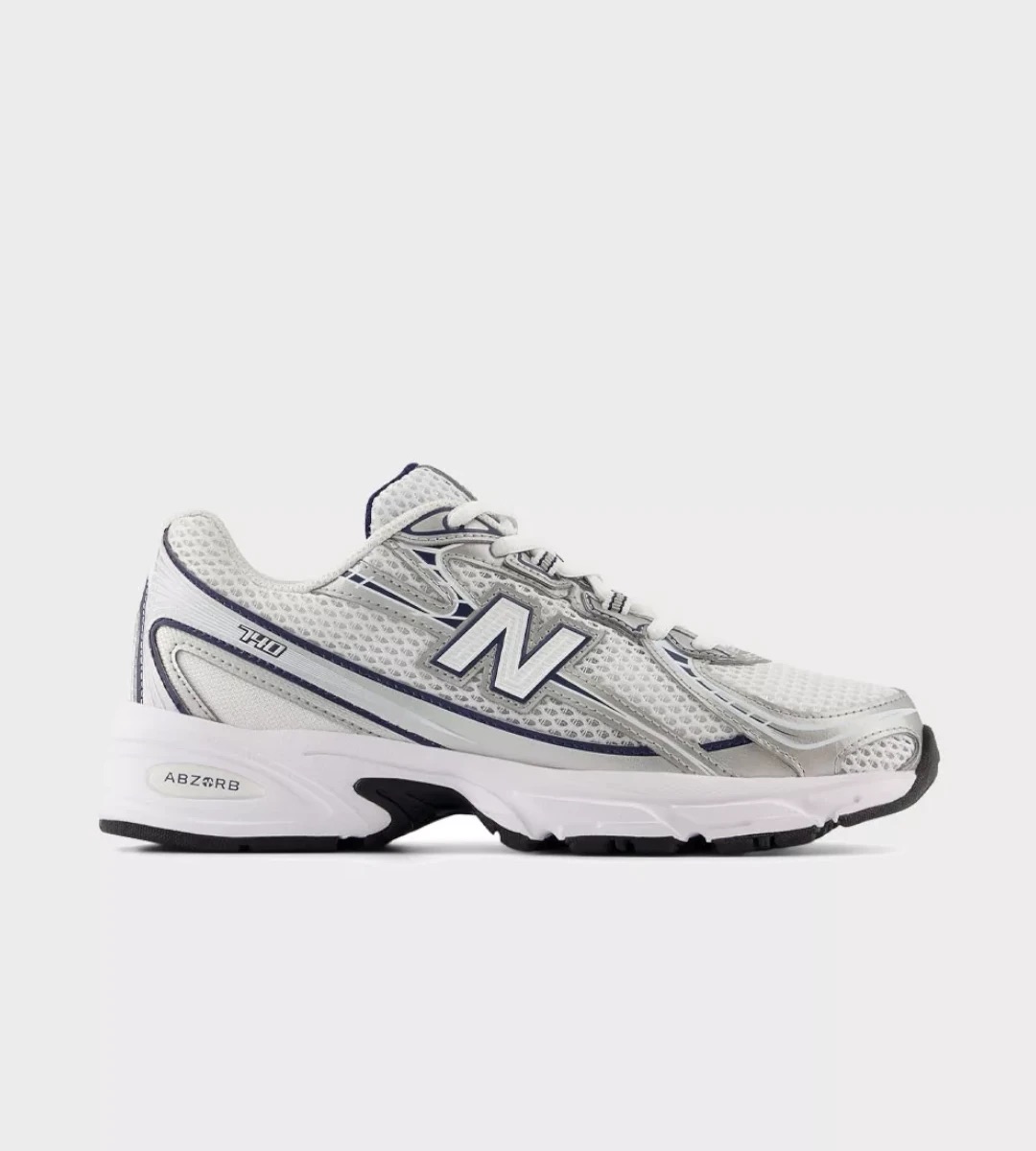 Chaussures New Balance 740 Blanc Et Gris Metalique