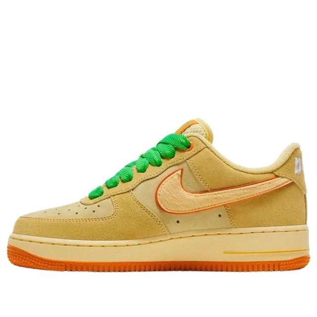 chaussures-nike-x-division-street-air-force-1-low-egg-or-duck-5.jpeg