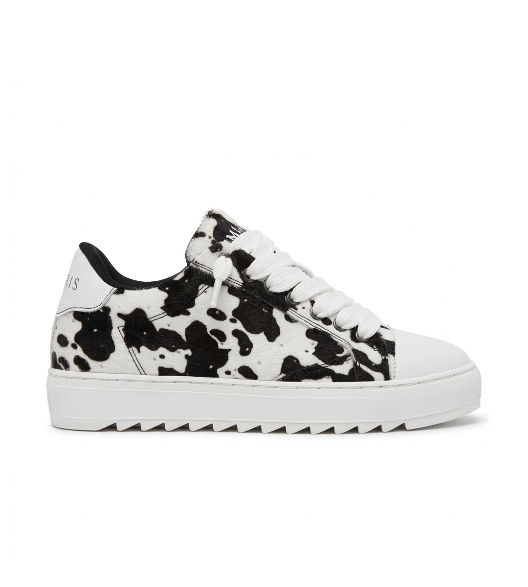 Chaussures NUMERIS à motif poils de vache noir et blanc