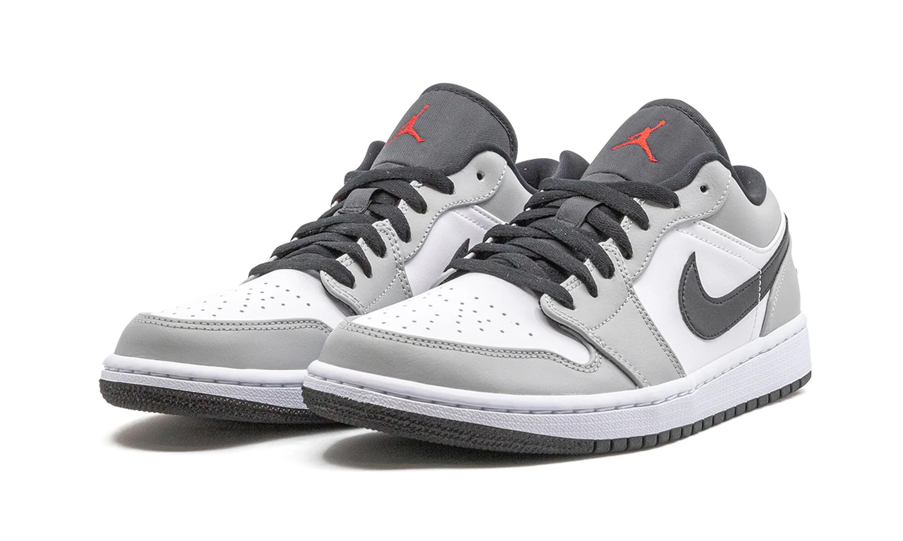 nike-air-jordan-1-low-light-smoke-grey-6.jpeg