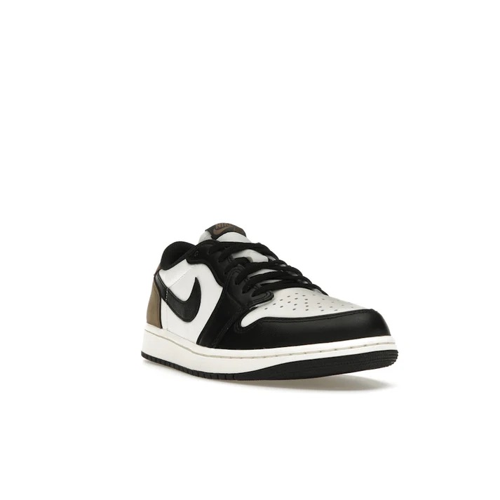 nike-air-jordan-1-retro-low-mocha-3.jpeg