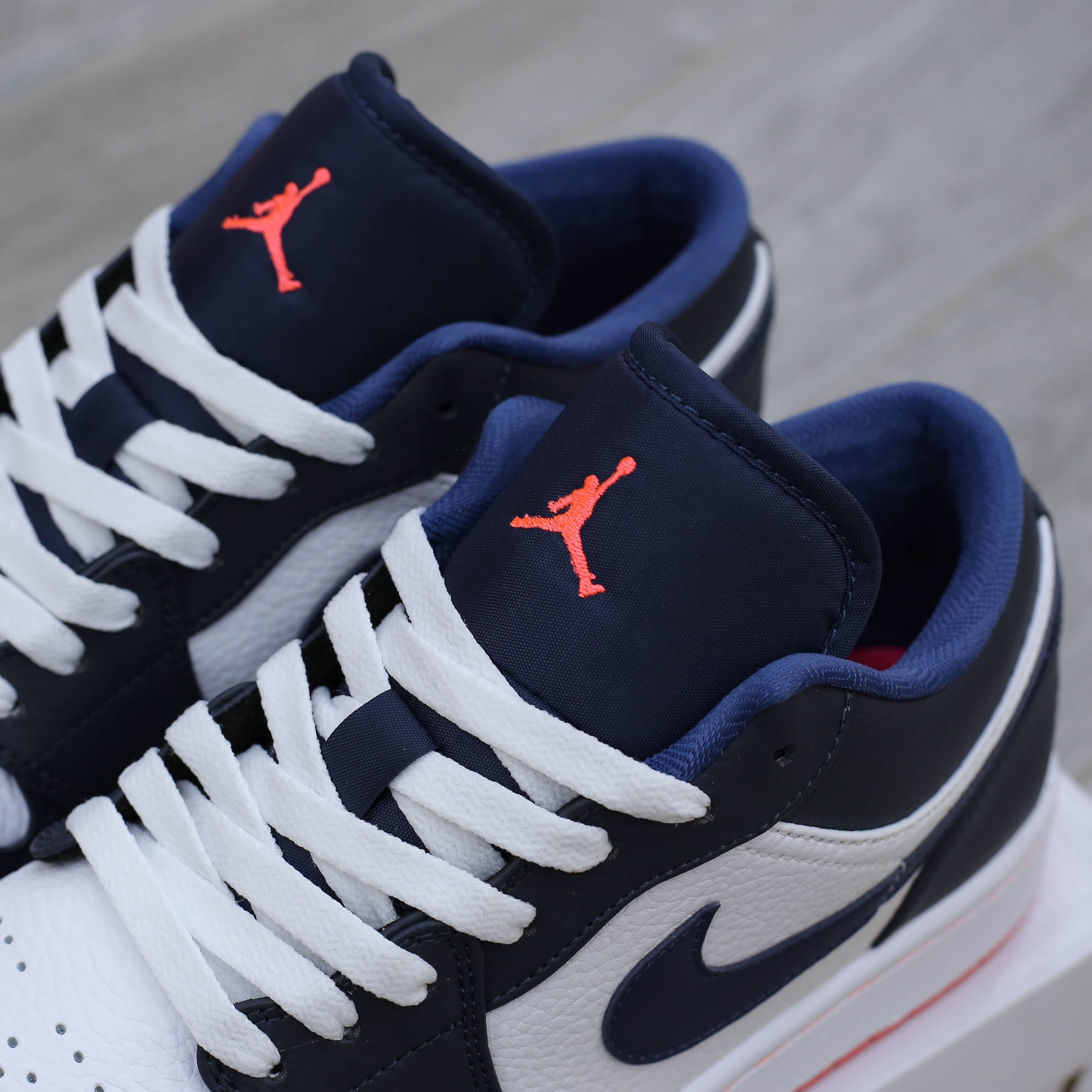 nike-air-jordan-1-retro-low-obsidian-ember-glow-2.jpg