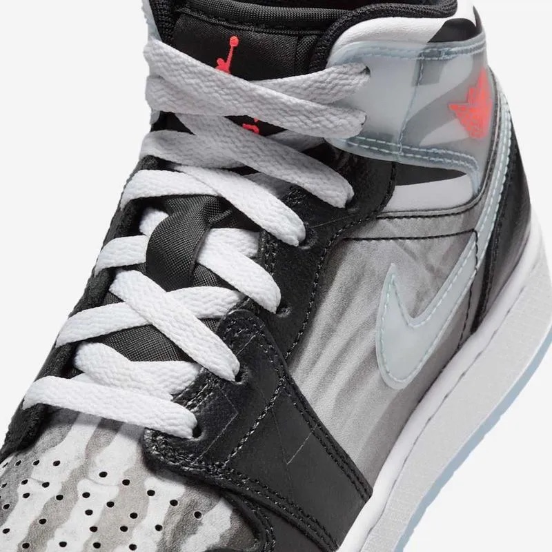 nike-aire-jordan-1-mid-el-hueso-5.jpeg