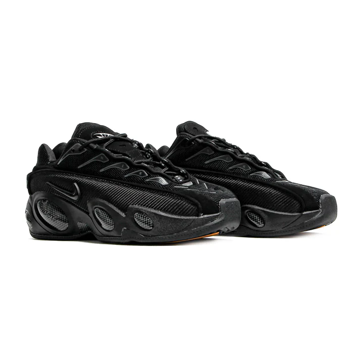 nike-nocta-glide-unicolore-noir-3.png