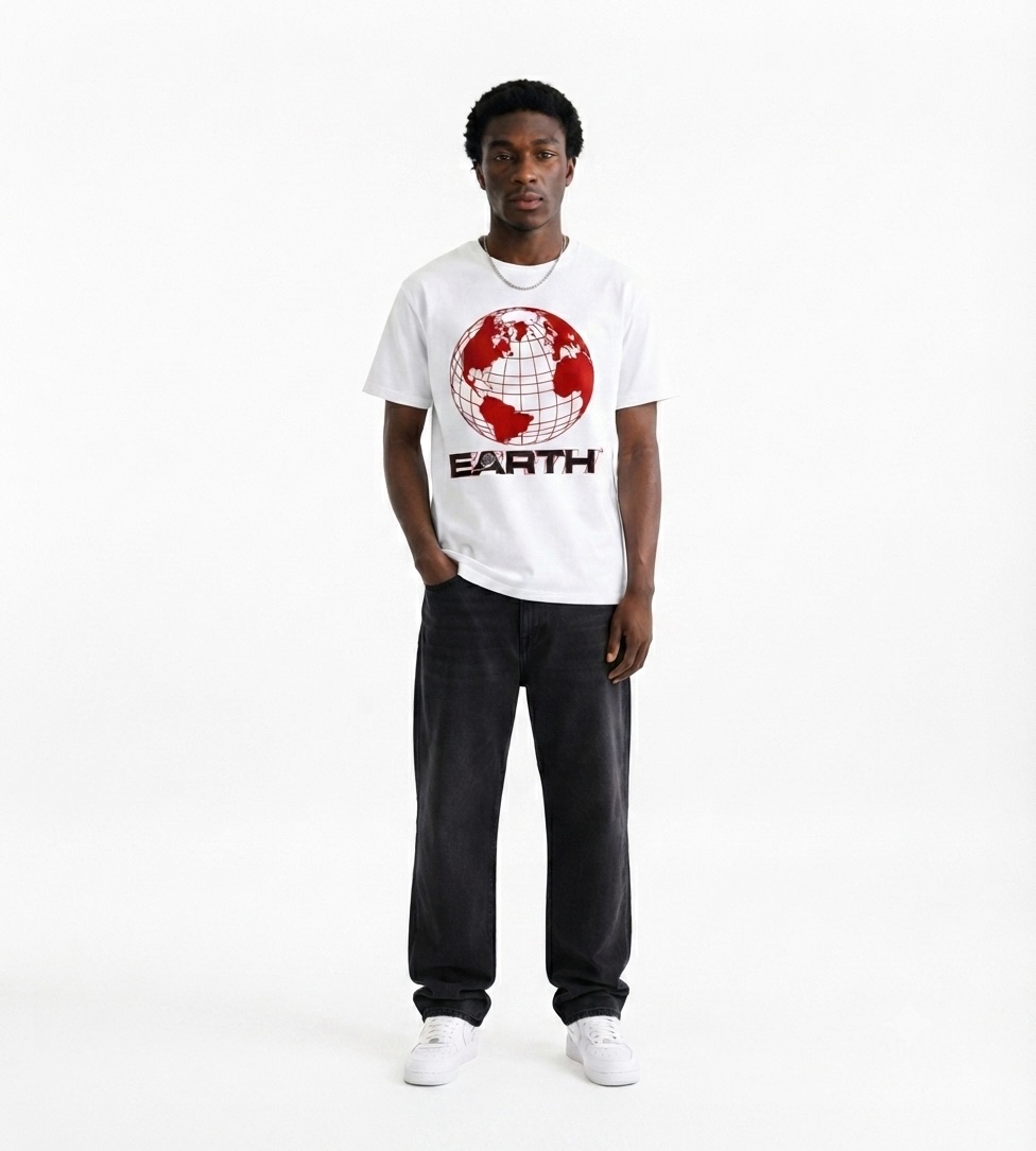 t-shirt-blanc-earth-imprime-globe-rouge-streetwear-4.jpeg