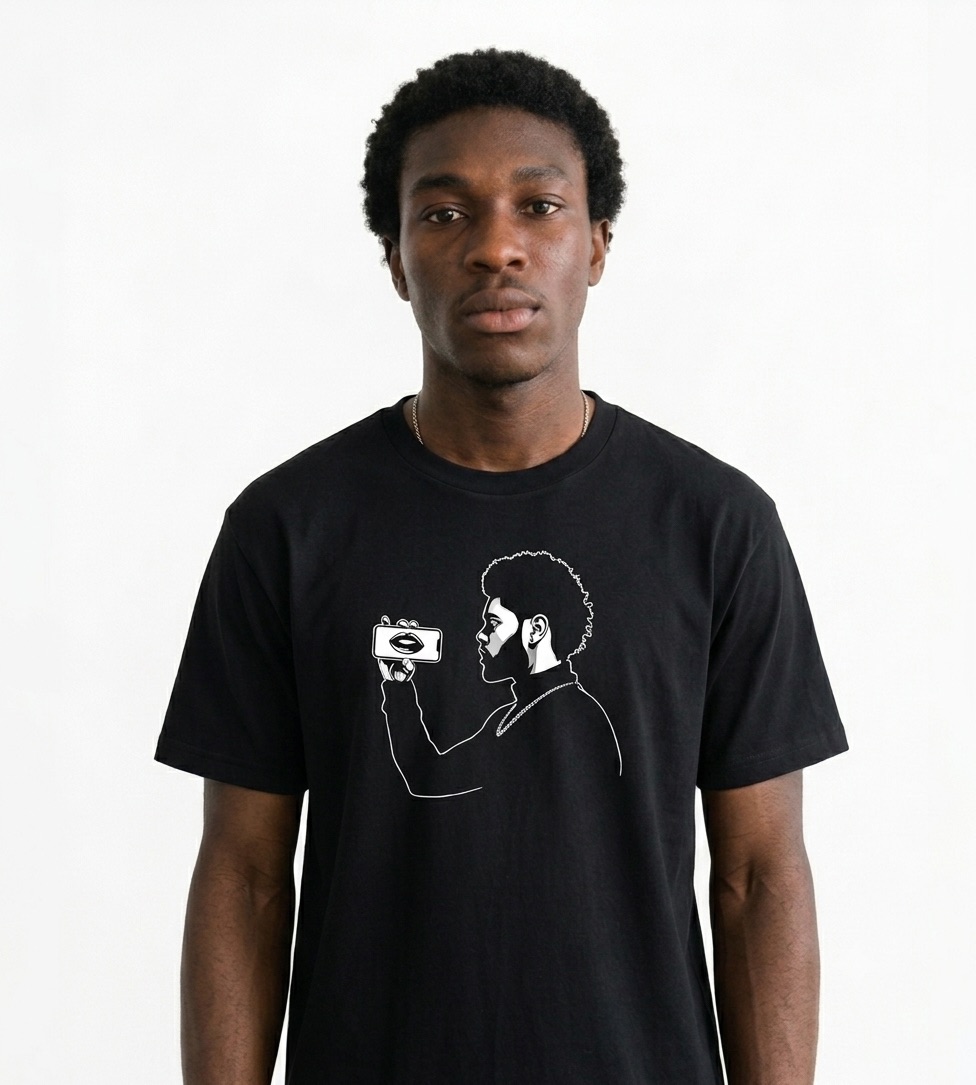 t-shirt-noir-graphique-streetwear-design-artistique-moderne-4.jpeg