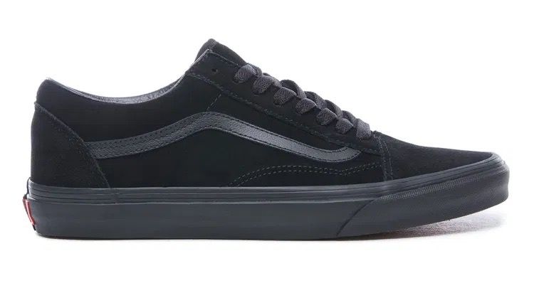 vans-old-skool-unicolore-noir-2.jpeg